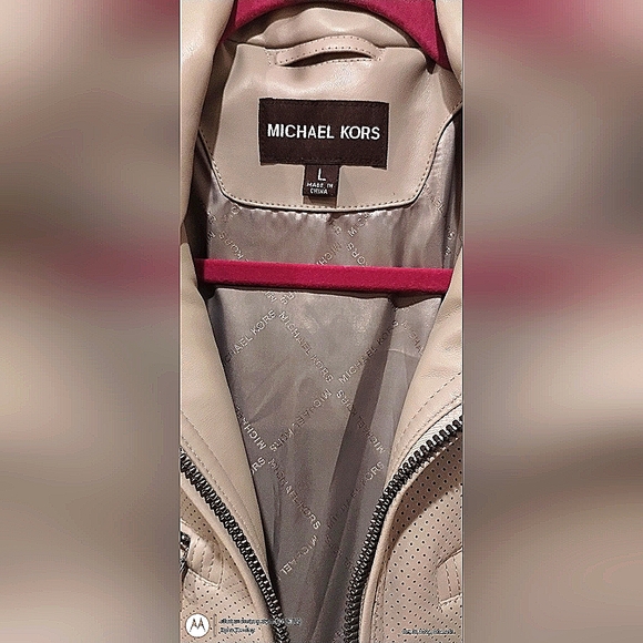 🔥NEW🔥~ Michael Kors - Perforated Faux Leather Moto Jacket -Size L-Color(Bone) - Picture 3 of 8